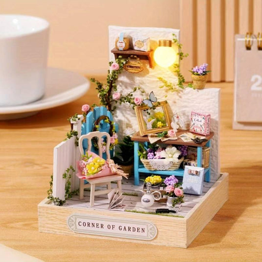 Miniature DIY Dollhouse Kit