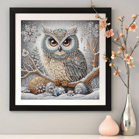 Regal Winter Owl 5D Diamond Painting